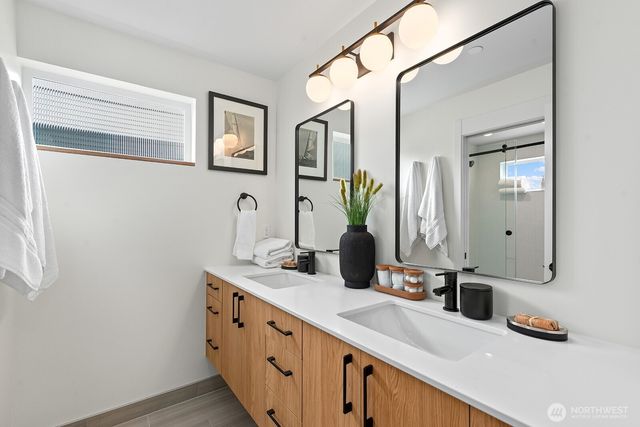 4116 B Burke Avenue N, Seattle, WA 98103