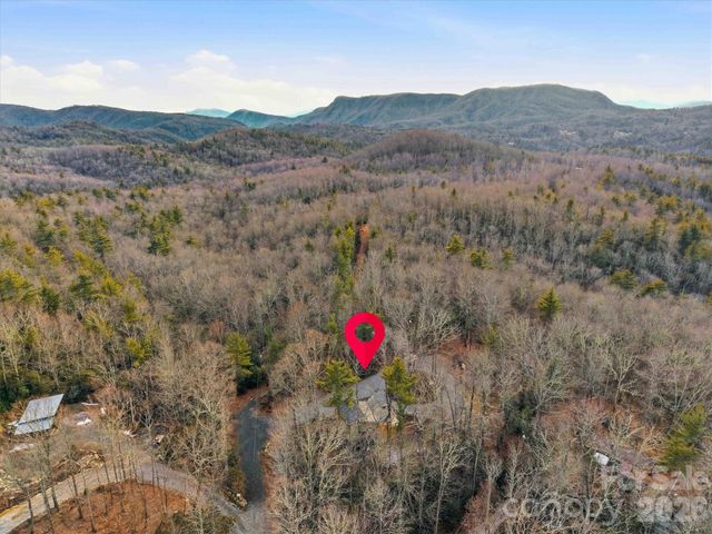 7039 Joe Bowman Avenue, Newland, NC 28657