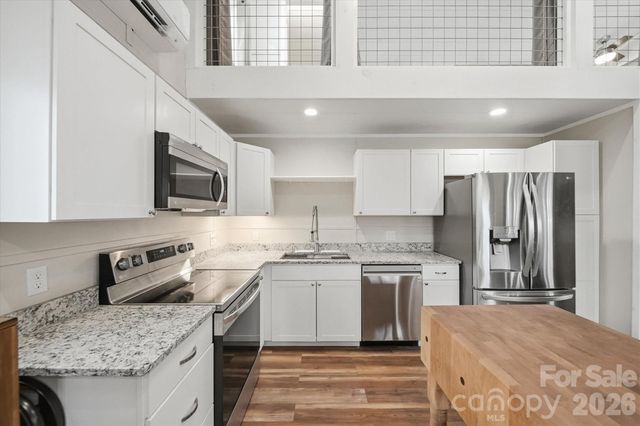 7039 Joe Bowman Avenue, Newland, NC 28657