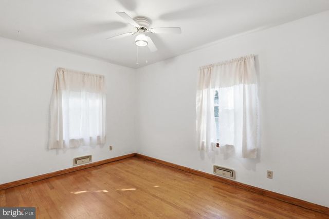 11315 MANSE RD, Hagerstown, MD 21740