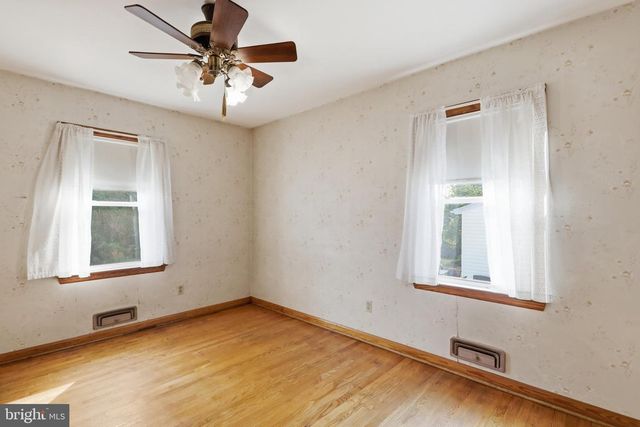 11315 MANSE RD, Hagerstown, MD 21740