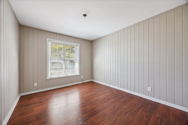 5112 Ravensdale LN, Austin, TX 78723