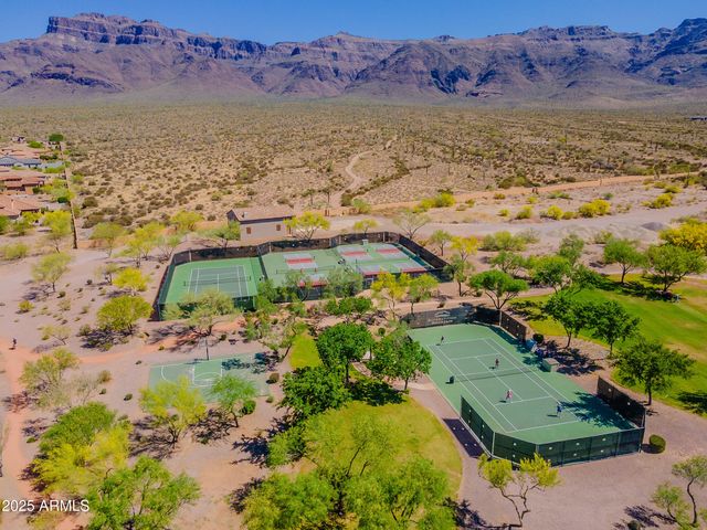 3171 S HAWTHORN Court, Gold Canyon, AZ 85118