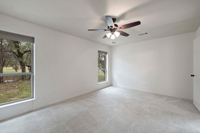 215 Maverick CIR, Horseshoe Bay, TX 78657