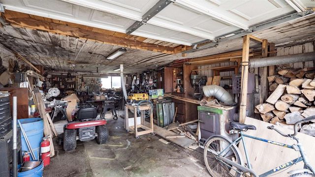 E2927 COUNTY ROAD GG, Iola, WI 54945