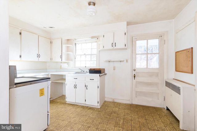 135 BLAKELEY PL, Charles Town, WV 25414