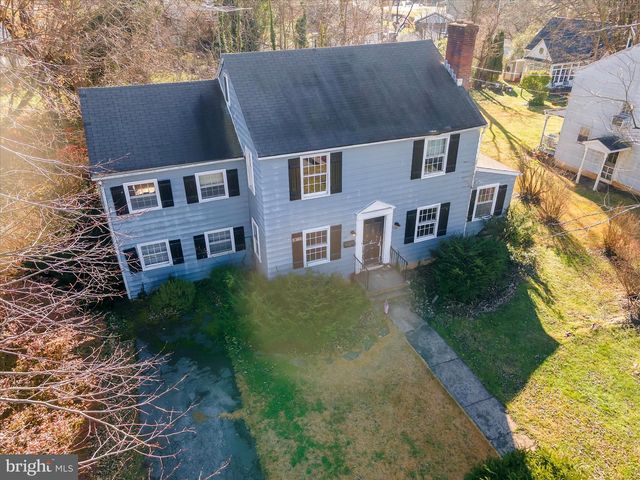 135 BLAKELEY PL, Charles Town, WV 25414