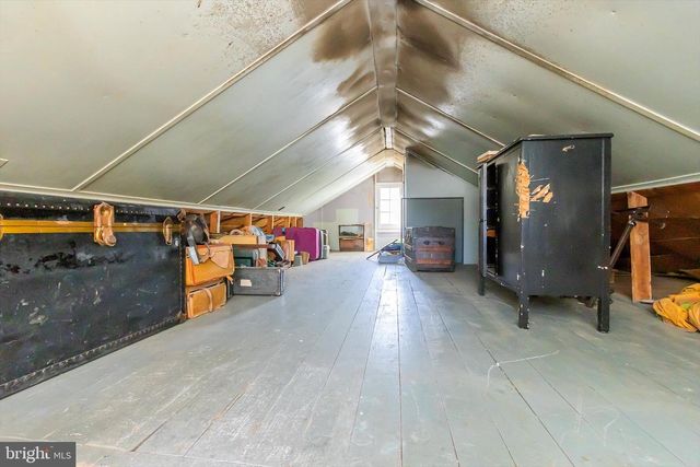 135 BLAKELEY PL, Charles Town, WV 25414