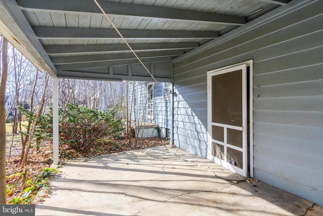 135 BLAKELEY PL, Charles Town, WV 25414