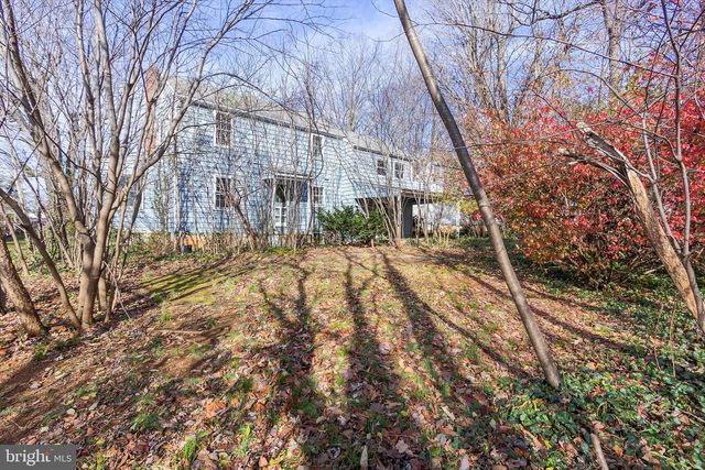 135 BLAKELEY PL, Charles Town, WV 25414