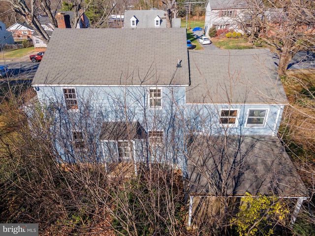 135 BLAKELEY PL, Charles Town, WV 25414