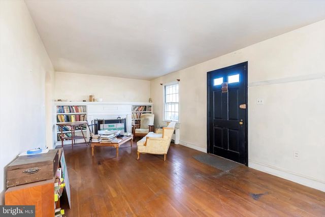 135 BLAKELEY PL, Charles Town, WV 25414