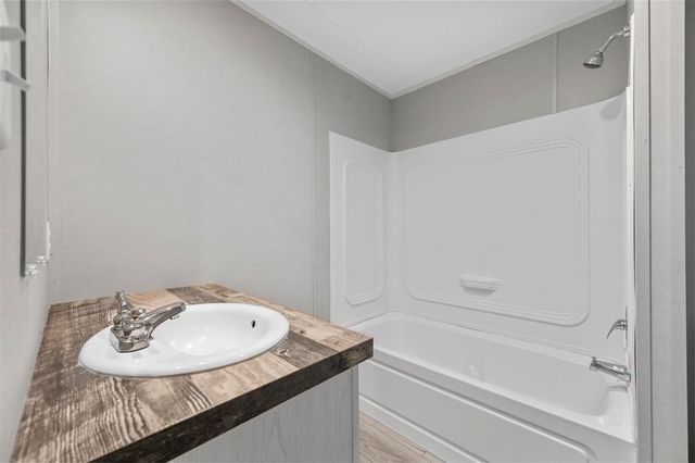 3501 Evergreen Drive, Granbury, TX 76048