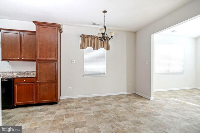 43 JUNE ANN DR, Clayton, NJ 08312