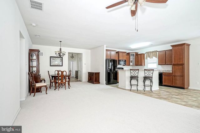 43 JUNE ANN DR, Clayton, NJ 08312