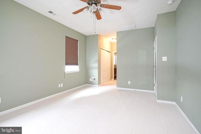 43 JUNE ANN DR, Clayton, NJ 08312