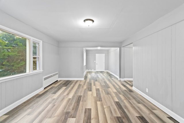 1039 S Main St, Fall River, MA 02724