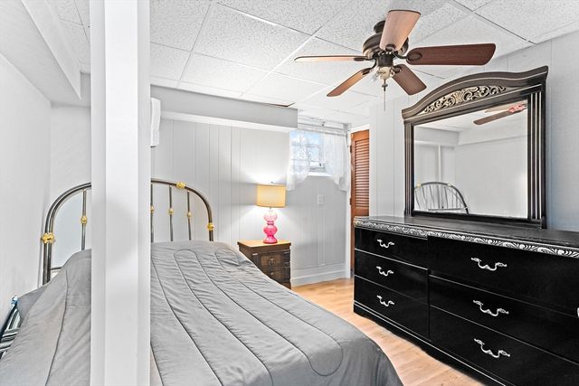 1039 S Main St, Fall River, MA 02724