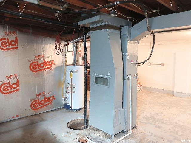 29 MELODY Lane, Springfield, IL 62702