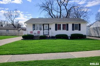 29 MELODY Lane, Springfield, IL 62702