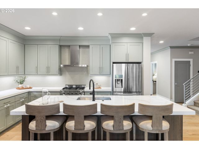 2025 N ALBERTA St, Portland, OR 97217