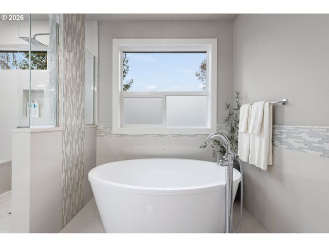 2025 N ALBERTA St, Portland, OR 97217