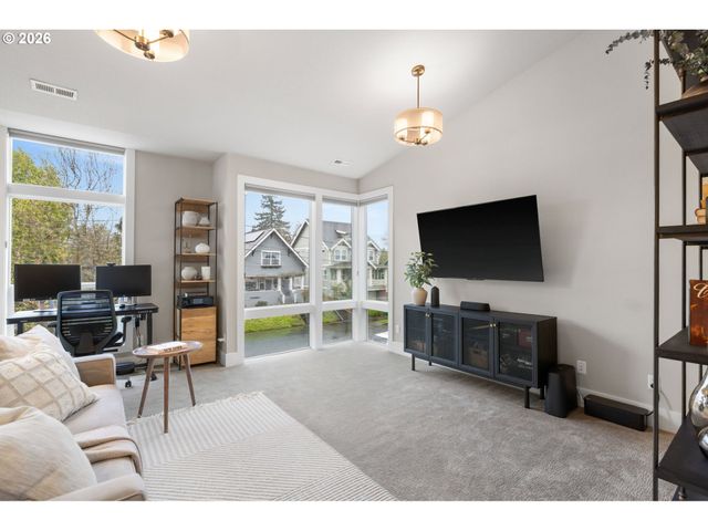 2025 N ALBERTA St, Portland, OR 97217