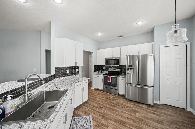 34825 DOUBLE EAGLE COURT, Zephyrhills, FL 33541