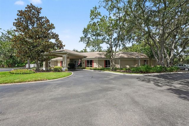 34825 DOUBLE EAGLE COURT, Zephyrhills, FL 33541
