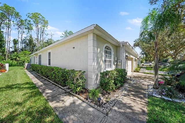 34825 DOUBLE EAGLE COURT, Zephyrhills, FL 33541