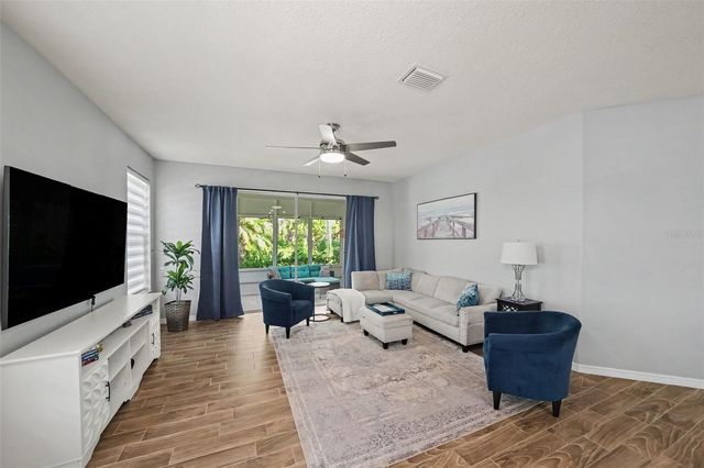 34825 DOUBLE EAGLE COURT, Zephyrhills, FL 33541