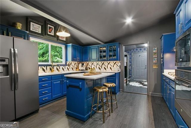 134 Cedar Drive, Woodstock, GA 30189