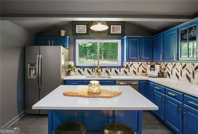 134 Cedar Drive, Woodstock, GA 30189