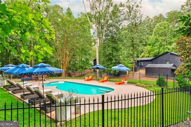 134 Cedar Drive, Woodstock, GA 30189