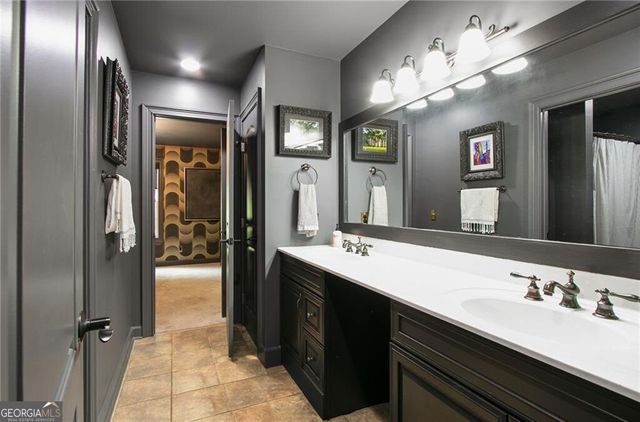134 Cedar Drive, Woodstock, GA 30189