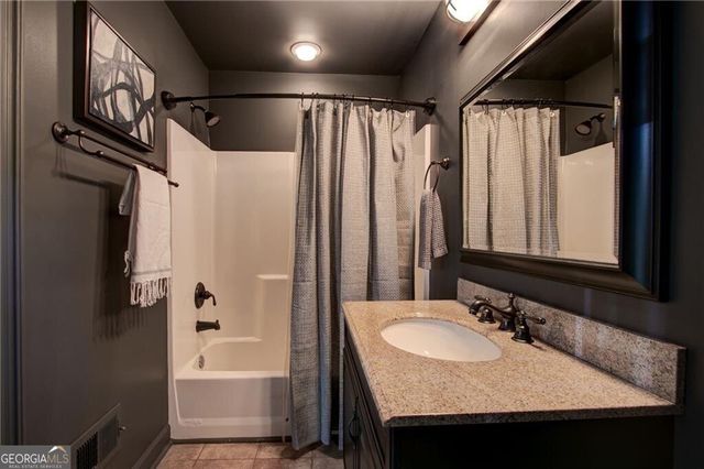 134 Cedar Drive, Woodstock, GA 30189