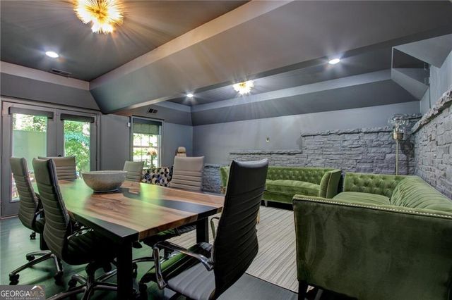 134 Cedar Drive, Woodstock, GA 30189