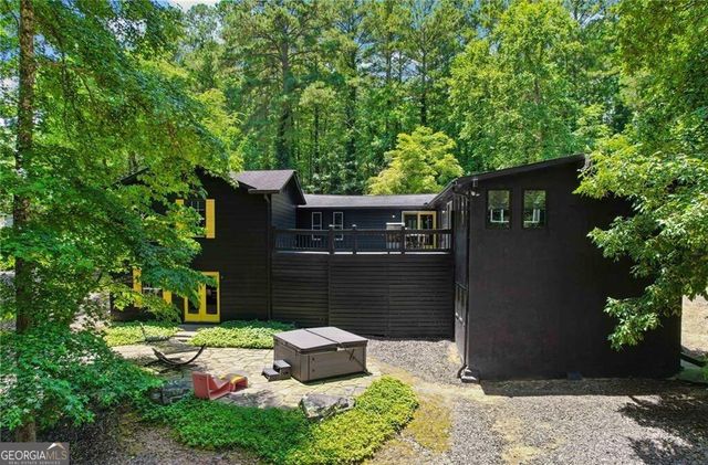 134 Cedar Drive, Woodstock, GA 30189