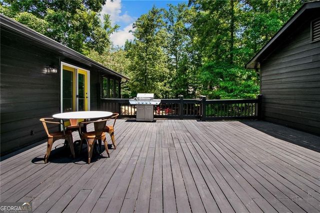 134 Cedar Drive, Woodstock, GA 30189