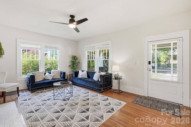 209 Grandin Road, Charlotte, NC 28208