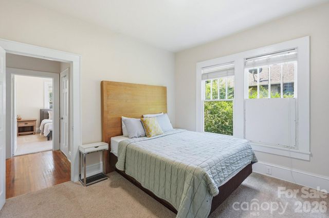 209 Grandin Road, Charlotte, NC 28208