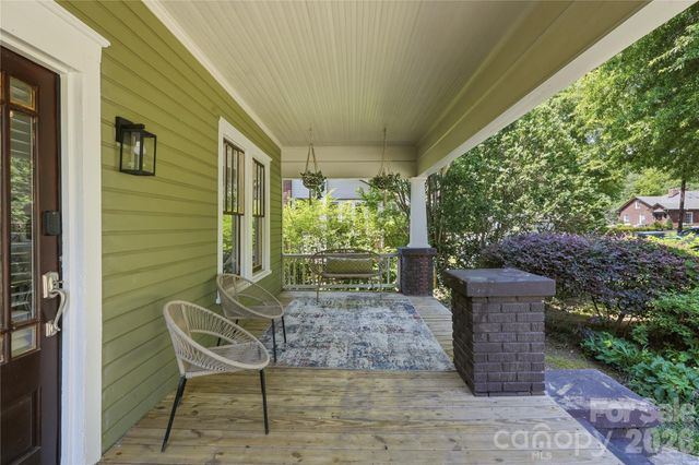 209 Grandin Road, Charlotte, NC 28208
