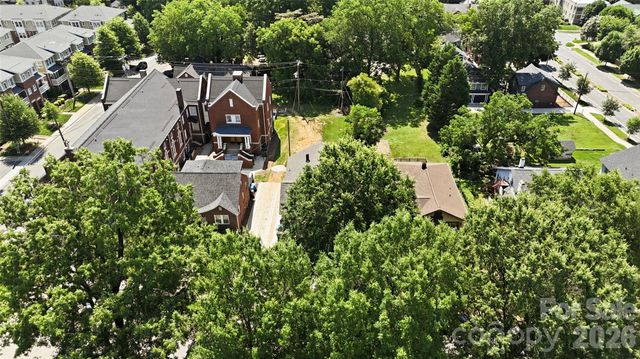209 Grandin Road, Charlotte, NC 28208