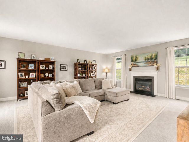 248 COLERIDGE LN, Coatesville, PA 19320
