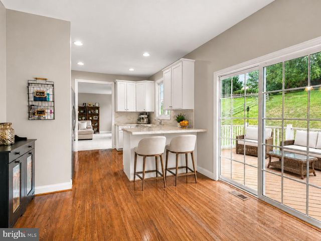 248 COLERIDGE LN, Coatesville, PA 19320