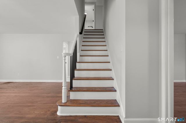 405 Wilcoxson Avenue, Stratford, CT 06614