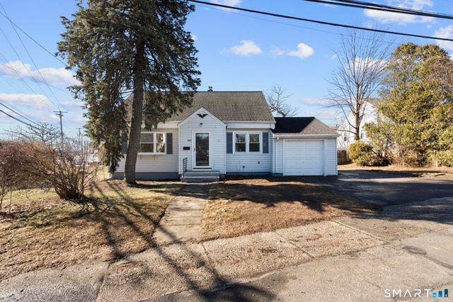 405 Wilcoxson Avenue, Stratford, CT 06614