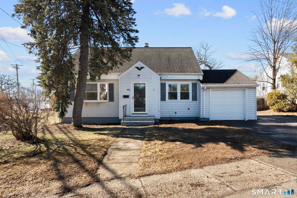 405 Wilcoxson Avenue, Stratford, CT 06614