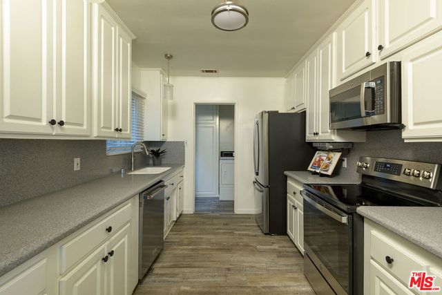 7338 W 91st Street, Los Angeles, CA 90045
