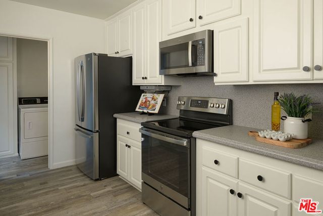 7338 W 91st Street, Los Angeles, CA 90045